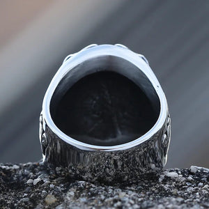 Awesomely detailed stainless steel skull ring