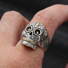 Keep werewolves at bay with this Sterling Silver skull ring.