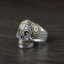 Keep werewolves at bay with this Sterling Silver skull ring.